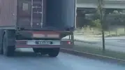 Bursa trafiğinde yürekleri ağza getiren ihmal: O anlar kamerada