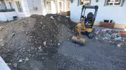 Burhaniye'de gençlerin yeni buluşma noktası için hummalı çalışma