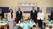 Kağıthane'de ders zili çaldı: Başkan Öztekin öğrencilerin ilk gün heyecanına ortak oldu
