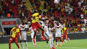 İzmir temsilcisinde savunma alarm veriyor: Göztepe ligin en çok gol yiyen ekibi oldu