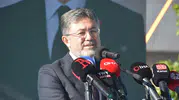 Sivas'ta Tarımın Geleceği Şekilleniyor: Bakan Yumaklı'dan Kritik Gıda Güvenliği Uyarısı