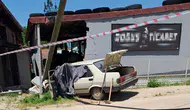 Denizli'de yürek yakan veda: Duvara çarpan otomobildeki yaşlı çift öldü