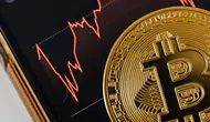 Bitcoin’de ETF baskısı: Fiyat 65 bin dolar seviyesine geriledi