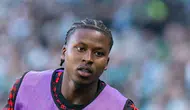 Trabzonspor'da sol bek operasyonu: Benfica'nın genç yıldızı Karadeniz'e indi