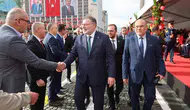 İzmir'de Cumhuriyet Coşkusu: Bilal Saygılı'dan Gelecek Vizyonu Mesajı