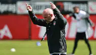 Vincenzo Italiano yönetimindeki Beşiktaş'ta hedef Kocaelispor galibiyeti