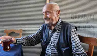 86 yaşında ama gençlere taş çıkartıyor: Her gün 8 kilometre yürüyerek sağlığını koruyor
