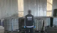 Geri dönüşüm tesisinde şoke eden manzara: Tonlarca kaçak yakıt ele geçirildi