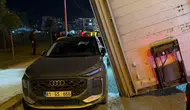 Düzce'de saniyelerle gelen mucize: Dev dorse araçların üzerine devrilmekten son anda kurtuldu