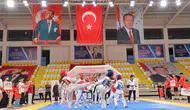 Bayburt sporun zirvesine göz dikti: Türkiye ikinciliğinin gururu kutlandı
