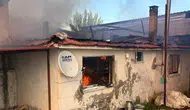 Çamköy'de kabus dolu anlar: Alevler evi ve hayvan damını küle çevirdi