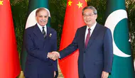 Pakistan lideri Şerif rotayı Pekin'e çeviriyor