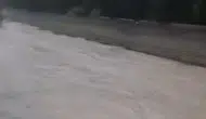 Ankara'da ani yağış trafiği kilitledi