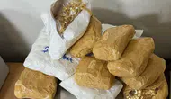 Sınır kapısında yakalanan otomobilin içinden servet çıktı