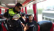 Hatay otogarında bayram yolcularına emniyet kemeri uyarısı