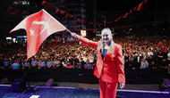Antalya 19 Mayıs coşkusuyla sokaklara döküldü