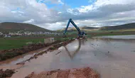 Bayburt’ta eriyen karlar dere yataklarını hareketlendirdi