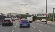 E-5 trafiğinde scooter ile ölümüne yolculuk kamerada