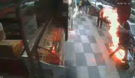 Elazığ’da kuryenin motosikleti marşa basar basmaz alevlere teslim oldu
