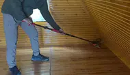 Burdur’da bir eve misafir olan Hazer yılanı doğaya bırakıldı