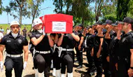 Görevi başında yaralanan polis memuru Aydın Üyenarık son yolculuğuna uğurlandı