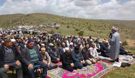 Şuhut köylüleri bereketli bir sezon için yağmur duasına çıktı