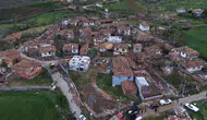 Çorumda hortum felaketi köyü savaş alanına çevirdi
