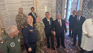 Bakan Güler bayram sabahı Selimiye’de saf tuttu