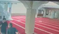 Bahçelievler’de camide temizlik yapan imama yumruklu saldırı
