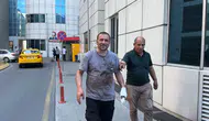 Kurban keserken elini yaralayan vatandaş hastanelik oldu