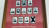 CHP Kozlu binasında Kılıçdaroğlu’nun fotoğrafına siyah bant