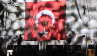 Bolu’daki törende komandolardan nefes kesen bayrak şovu