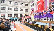 Trabzon’da 600 çocuk aynı sahnede buluştu
