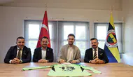 Fenerbahçe altyapıdan yetişen kalecisiyle uzun vadeli el sıkıştı
