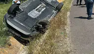 Eskişehir yolunda bayram dönüşü iki araç refüje uçtu