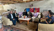 Şehit annesi Refiye Çakır bayramda yalnız bırakılmadı