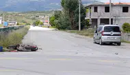 Denizli Çivril’de kargo çalışanı motosiklet sürücüsü kazada hayatını kaybetti
