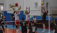 Antalya’da kamu çalışanları voleybol turnuvasında ter döküyor
