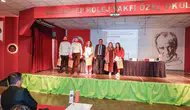 Gaziantep’te mezunlar öğrencilere yol gösteriyor