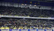 Fenerbahçe'den taraftara büyük jest: Tribünler kadın ve gençlere açılıyor