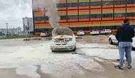 Osmaniye’de hastane otoparkında araç yangını paniği
