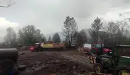 Karabük ormanlarında işçilerin yanına yıldırım düştü