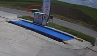 Bismil yolunda otomobil tarlaya uçtu 4 yaralı