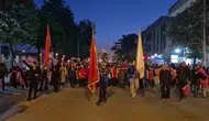 Düzce sokakları 19 Mayıs için fener alayıyla aydınlandı