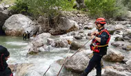 Ceyhan Nehri’nde kaybolan 62 yaşındaki vatandaşı arama çalışmaları üçüncü gününde