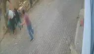 Bursa sokaklarında boğa paniği kameraya yansıdı