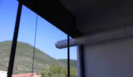 Cam balkon yaptırırken kombi bacasını içeride bırakmayın