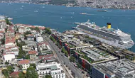 İstanbul 19 Mayıs kutlamaları için kırmızı beyaza büründü