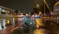 Bursa'da feci kaza Otomobilin motoru yerinden fırladı