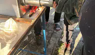 Nevşehir'de kurban eti çekerken elini makineye kaptırdı